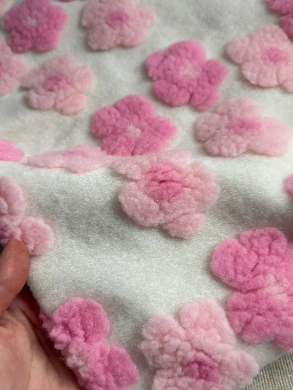 Plush Pink Floral Accent Pillow Set - Brand